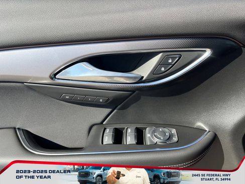 Certified 2025 Buick Envision Sport Touring image 23