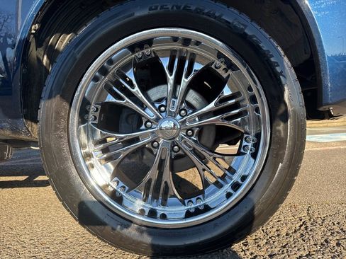 Used 2007 Nissan Titan SE w/ Chrome Pkg W/Pwr Bench image 9