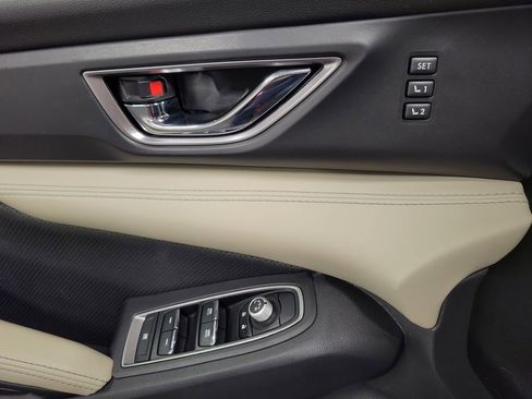 Used 2019 Subaru Ascent Limited w/ Popular Package #3 image 19