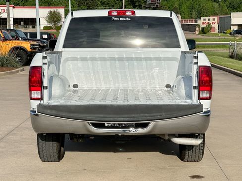 Used 2022 RAM 1500 Classic SLT RWD image 22