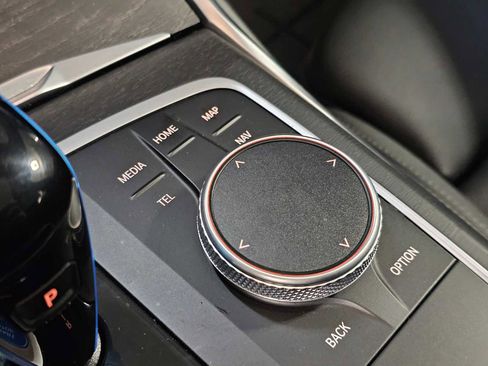 Used 2023 BMW i4 eDrive35 RWD image 23