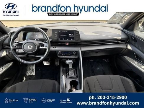Used 2025 Hyundai Elantra Sport FWD image 12