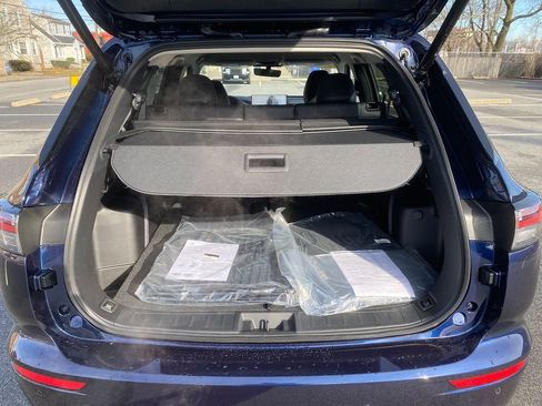 New 2025 Mitsubishi Outlander SE image 24