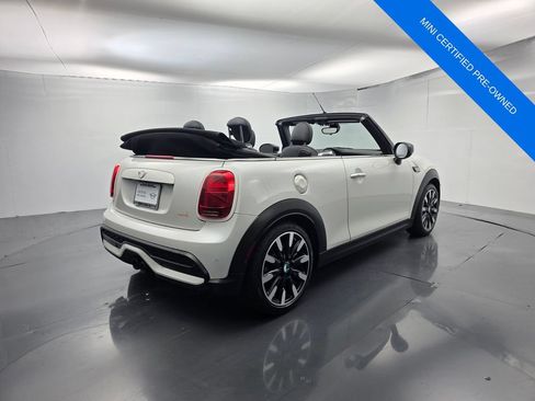 Used 2024 MINI Cooper S w/ Seaside Edition FWD image 4