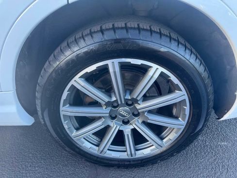 Used 2018 Audi Q7 3.0T Prestige w/ Prestige Package image 25