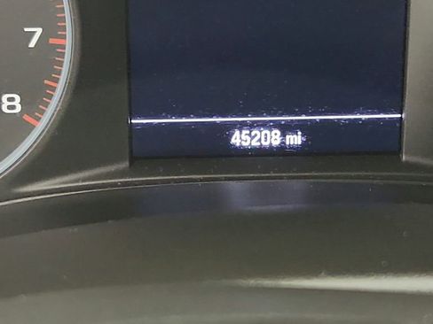 Used 2023 Chevrolet Malibu LT FWD image 17