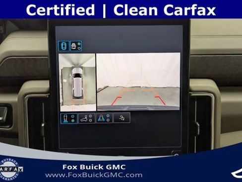 Certified 2025 GMC Yukon XL Denali AWD/4WD image 16