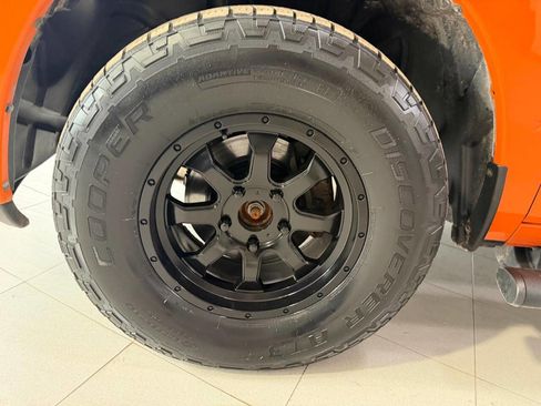 Used 2017 RAM 1500 Sport w/ Ignition Orange Sport Package image 26