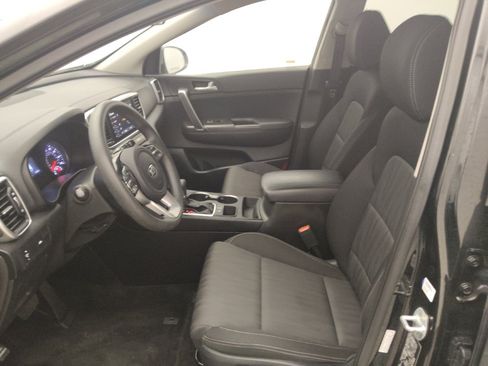 Used 2020 Kia Sportage LX FWD image 17