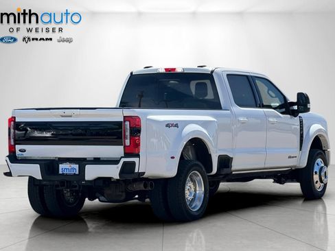 Used 2025 Ford F450 Platinum w/ Camper Package AWD/4WD image 4