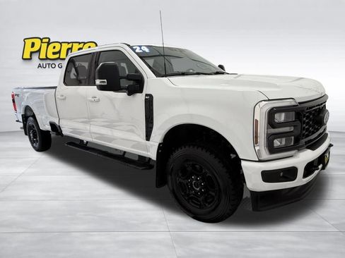 Used 2024 Ford F350 XLT w/ XLT Premium Package image 6