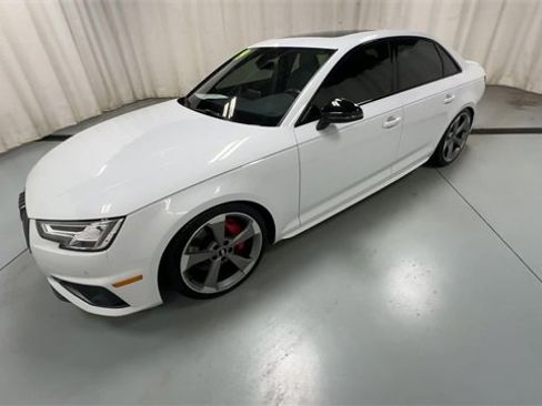 Used 2019 Audi S4 Premium Plus w/ Premium Plus Package image 4