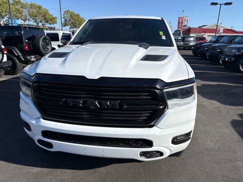 Used 2023 RAM 1500 Laramie AWD/4WD image 3