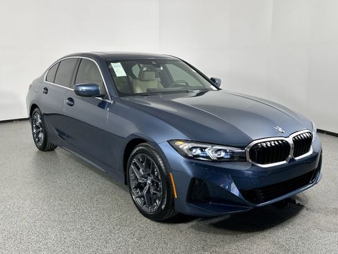 Used 2025 BMW 330i 330i w/ Premium Package image 4