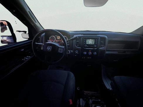 Used 2014 RAM 1500 ST w/ SXT Appearance Group image 31