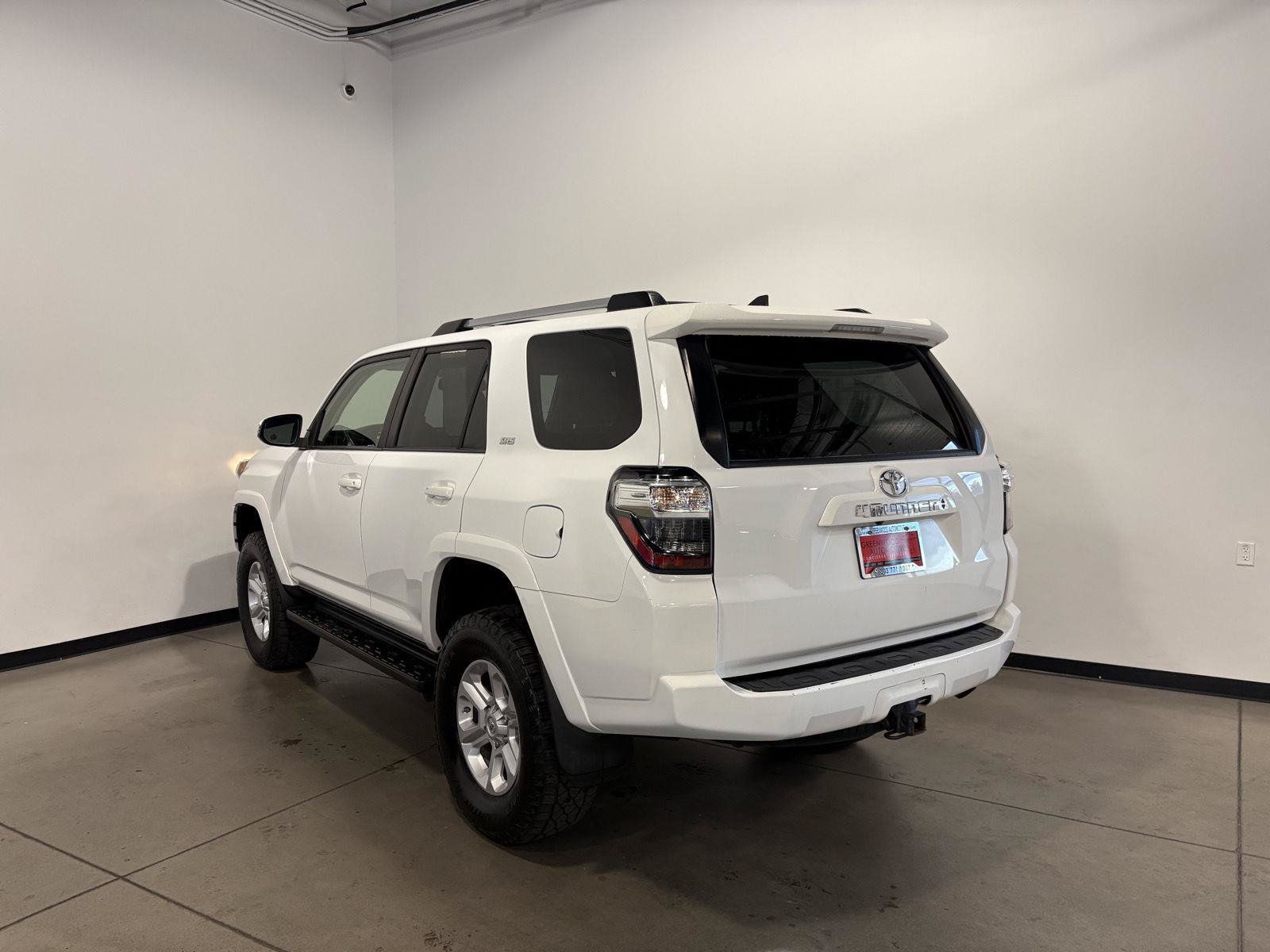 Used 2021 Toyota 4Runner SR5 Premium AWD/4WD image 6
