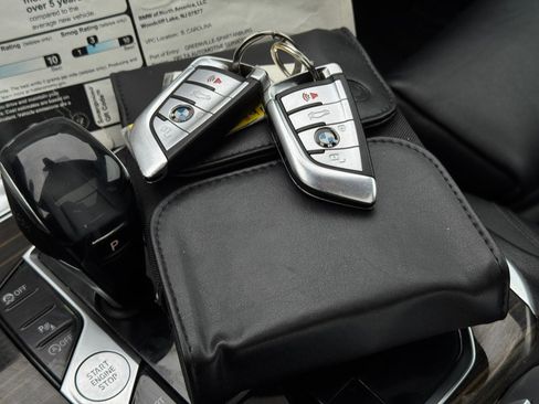 Used 2019 BMW X5 xDrive40i w/ Convenience Package image 71