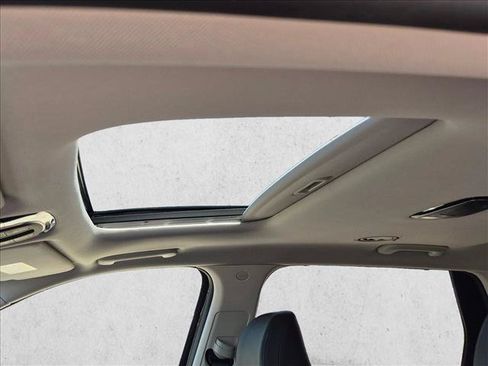 Used 2023 Hyundai Palisade SEL FWD image 11