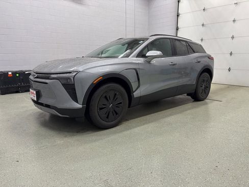 New 2026 Chevrolet Blazer EV LT image 6