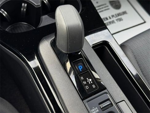 Used 2024 Toyota Prius Limited image 19