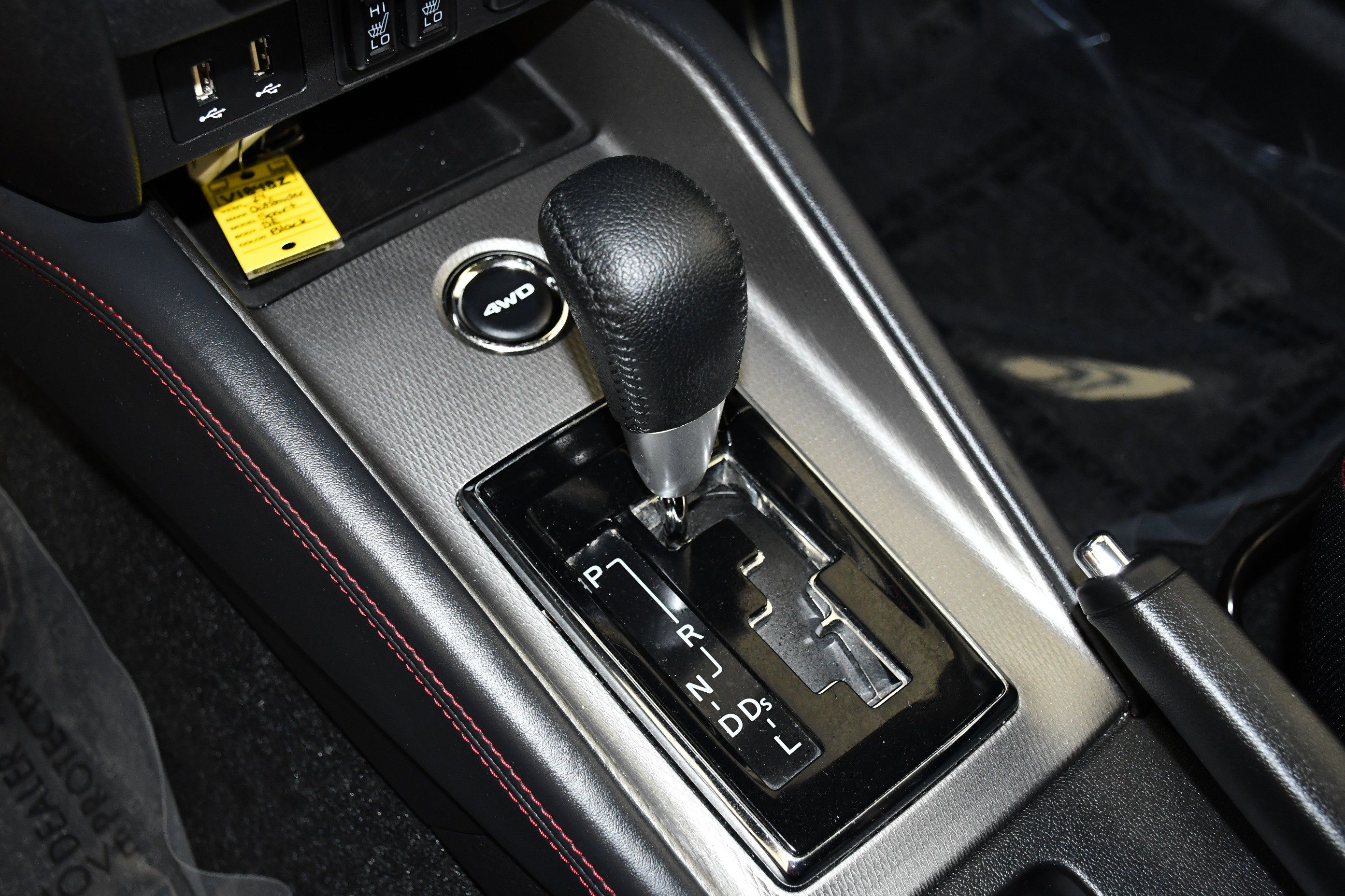 Used 2024 Mitsubishi Outlander Sport SE AWD/4WD image 23
