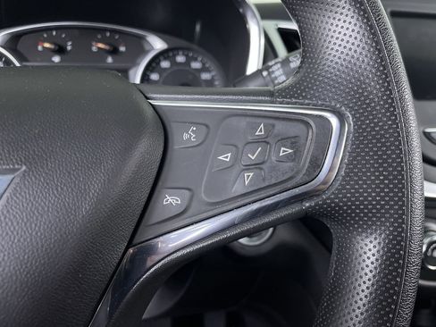 Used 2020 Chevrolet Equinox LT AWD/4WD image 26