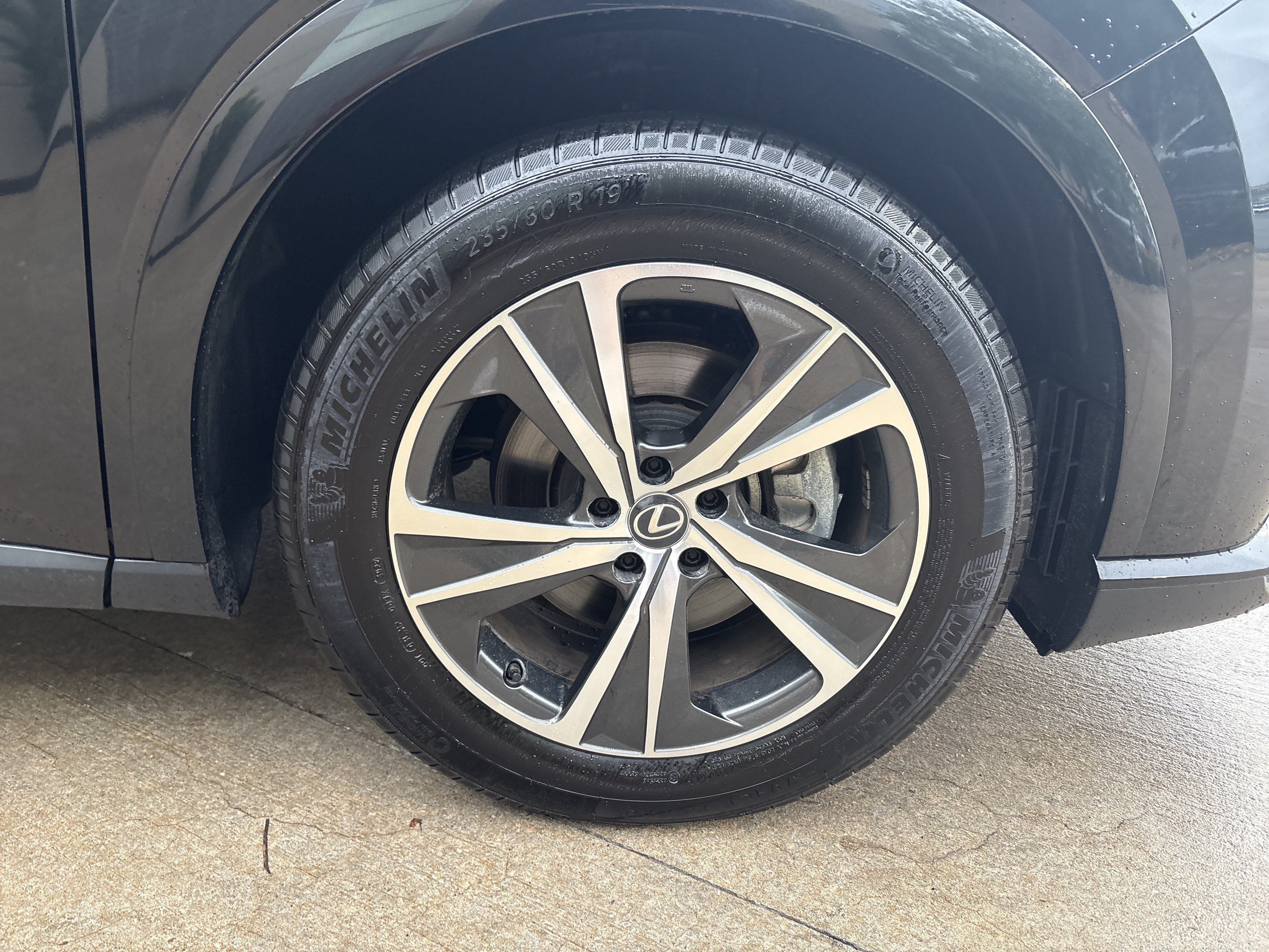Used 2023 Lexus RX 350 Premium w/ Accessory Package (Z1) FWD image 13
