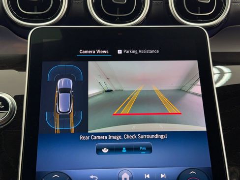 Certified 2024 Mercedes-Benz GLC 300 image 16