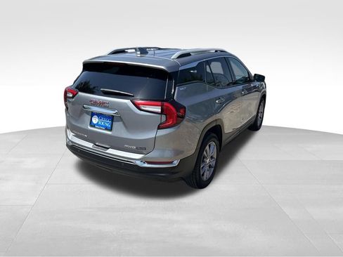 Used 2023 GMC Terrain SLT w/ Infotainment Package II AWD/4WD image 7