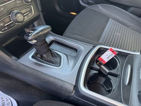Certified 2023 Dodge Charger SXT image 18