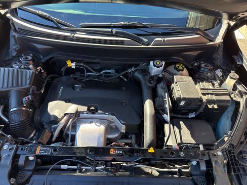 Used 2018 GMC Terrain SLE w/ Driver Convenience Package image 32