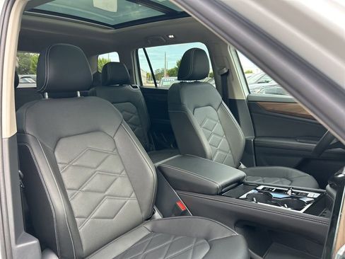 New 2026 Volkswagen Atlas SE image 45