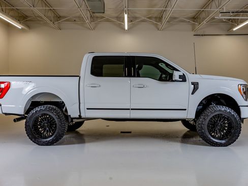 Used 2023 Ford F150 Lariat image 11