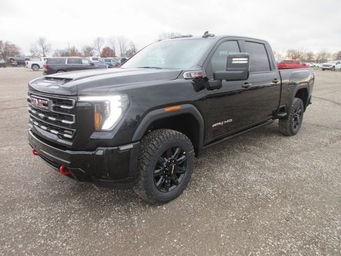 New 2026 GMC Sierra 2500 AT4 w/ AT4 Premium Plus Package image 11