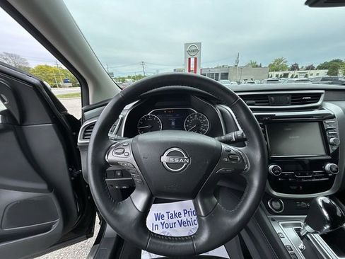 Certified 2023 Nissan Murano SV w/ SV Midnight Edition Package AWD/4WD image 18