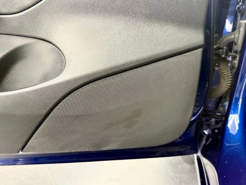 Used 2023 Tesla Model 3 Standard Range image 21