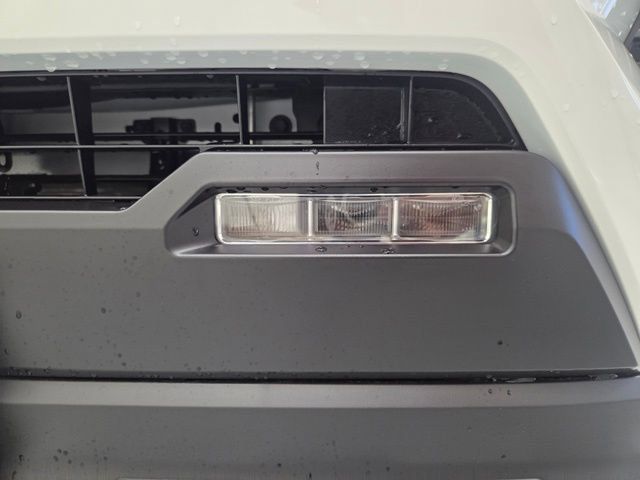 Used 2025 Toyota Camry SE w/ Convenience Package FWD image 27
