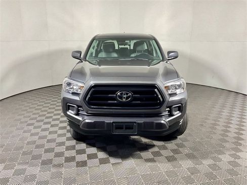 Used 2022 Toyota Tacoma SR image 4