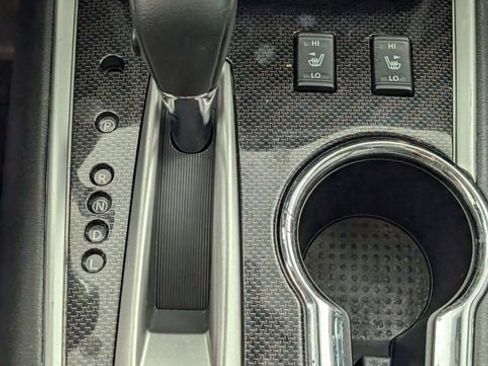 Used 2019 Nissan Pathfinder SL image 24