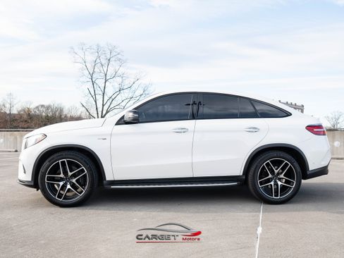 Used 2019 Mercedes-Benz GLE 43 AMG 4MATIC w/ Premium 3 Package image 4