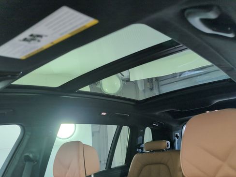 New 2026 BMW X7 xDrive40i w/ Executive Package image 12