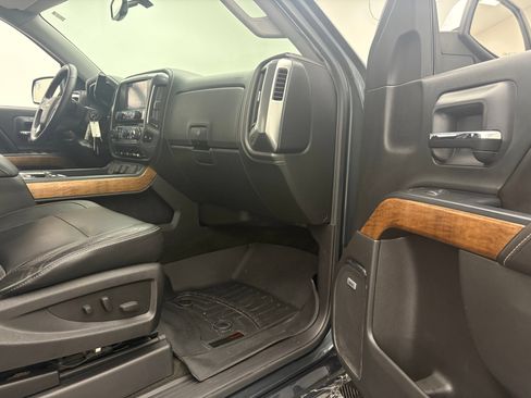 Used 2017 Chevrolet Silverado 1500 LTZ w/ Sport Package AWD/4WD image 28