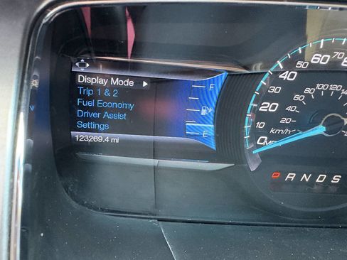 Used 2014 Ford Taurus SEL w/ Equipment Group 201A image 23