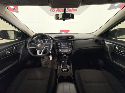 Used 2017 Nissan Rogue S FWD image 38