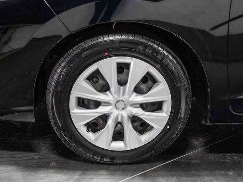 Used 2020 Honda Fit LX image 11