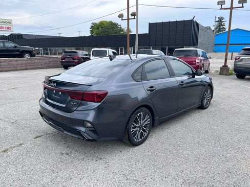 Used 2024 Kia Forte GT-Line w/ GT-Line Premium Package FWD image 3