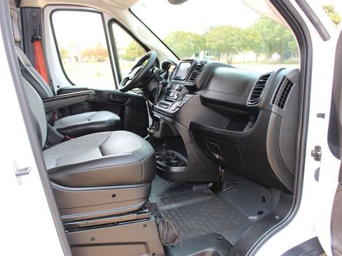 Used 2023 RAM ProMaster 3500 w/ Lane Management Group FWD image 19
