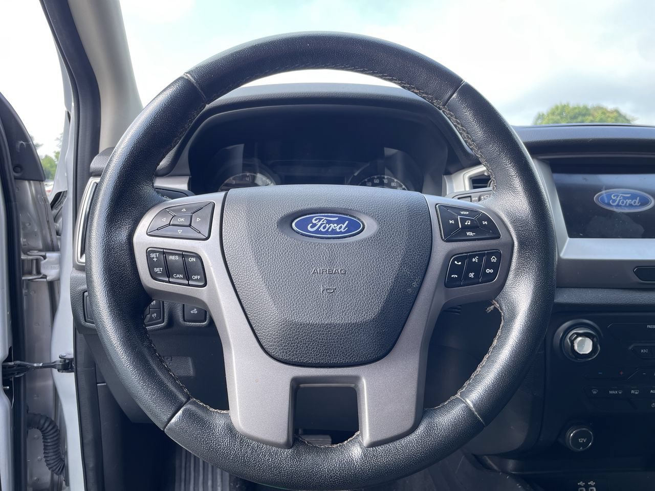 Used 2019 Ford Ranger XLT w/ Equipment Group 301A Mid AWD/4WD image 5