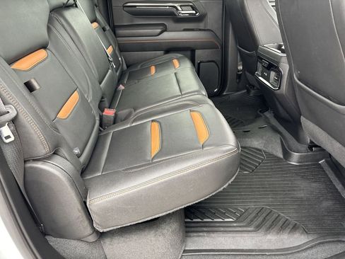 Used 2022 GMC Sierra 1500 AT4 w/ Technology Package image 26