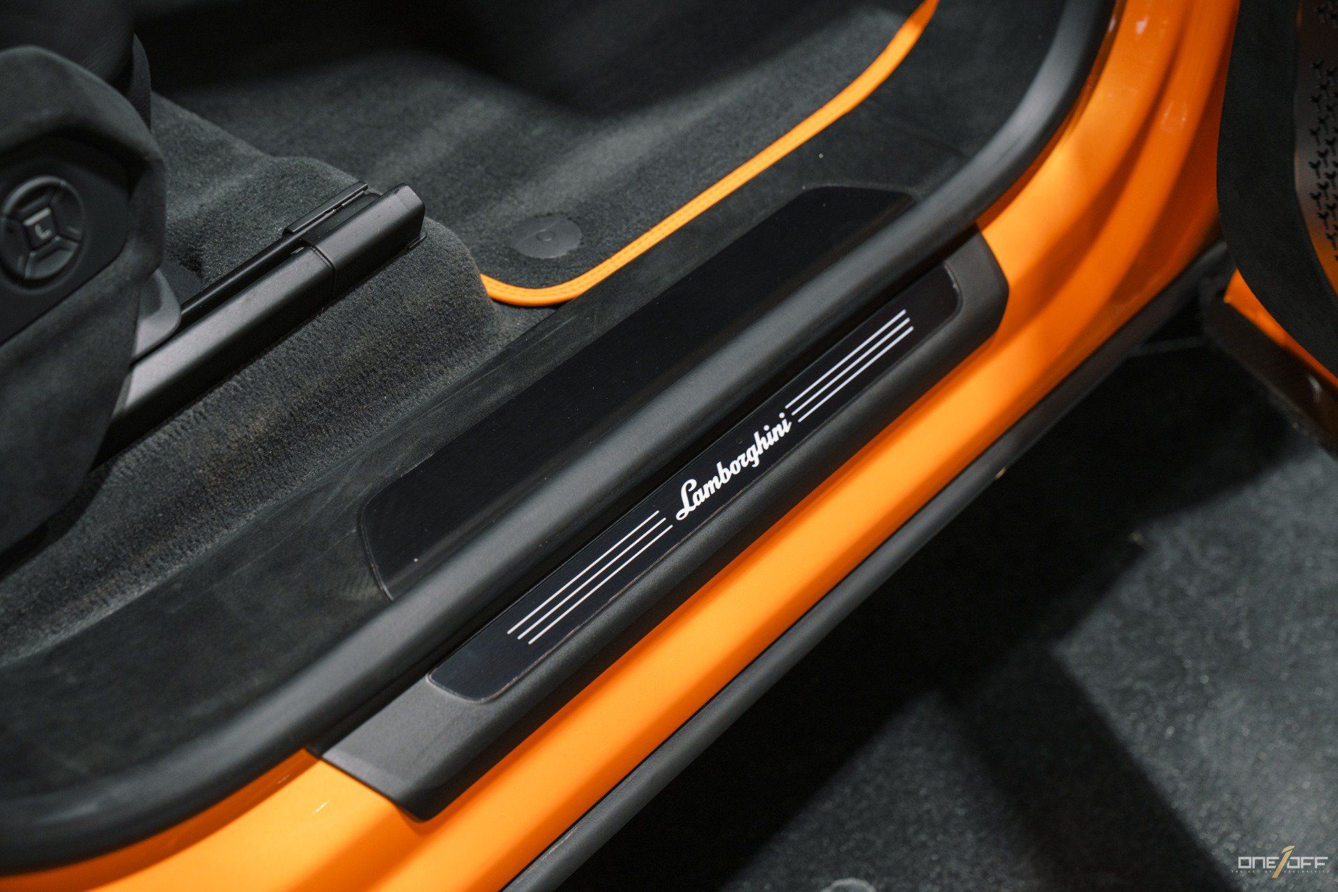 Used 2023 Lamborghini Urus Performante AWD/4WD image 33